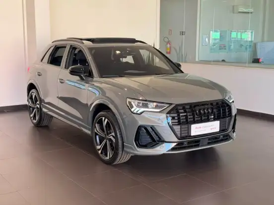 AUDI-Q3-2.0 40 TFSI GASOLINA PERFORMANCE BLACK PLUS QUATTRO TIPTRONIC AUDI-Q3-2024