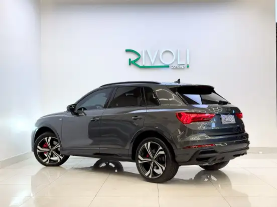 AUDI-Q3-2024