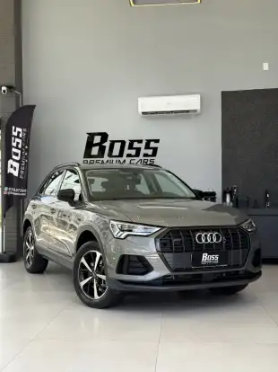 AUDI-Q3-2022