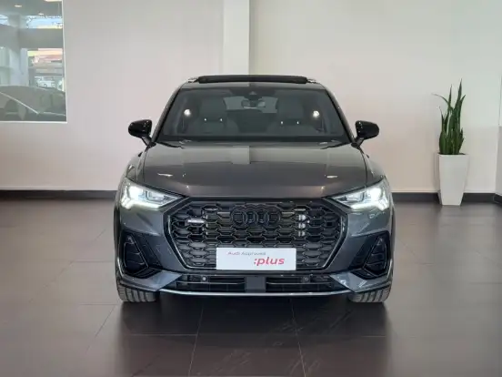 AUDI-Q3-2024