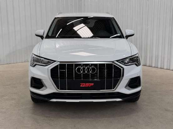 AUDI-Q3-2.0 40 TFSI GASOLINA PERFORMANCE BLACK PLUS QUATTRO TIPTRONIC AUDI-Q3-2024