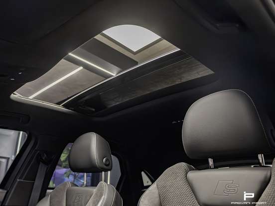 AUDI-Q3-2022