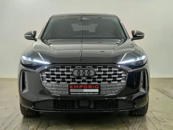 AUDI-Q5-2.0 55 TFSIE PHEV SPORTBACK PERFORMANCE BLACK QUATTRO S TRONIC AUDI-Q5-2024
