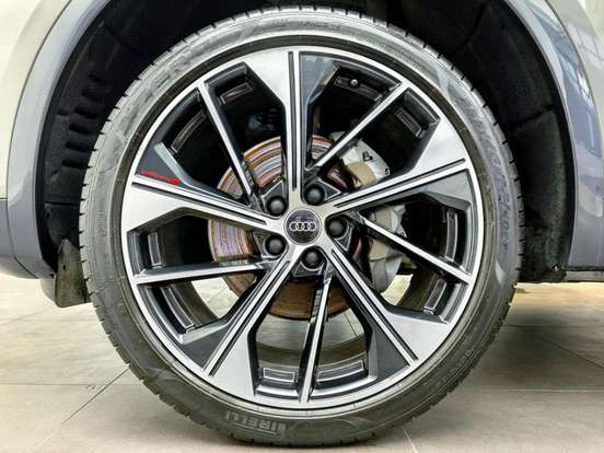 AUDI-Q5-2.0 45 TFSI GASOLINA S LINE BLACK QUATTRO S TRONIC AUDI-Q5-2024