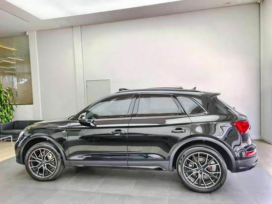 AUDI-Q5-2.0 45 TFSI GASOLINA S LINE BLACK QUATTRO S TRONIC AUDI-Q5-2024