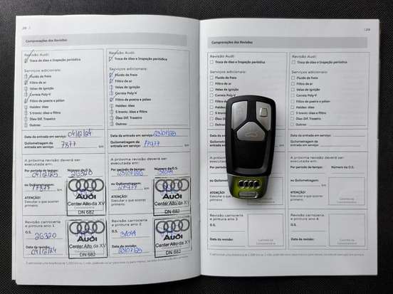 AUDI-Q5-2022