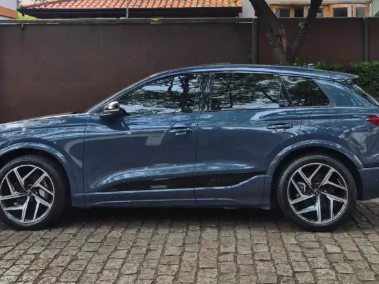 AUDI-Q6 E-TRON-100 KW ELÉTRICO PERFORMANCE BLACK QUATTRO AUDI-Q6 E-TRON-2024