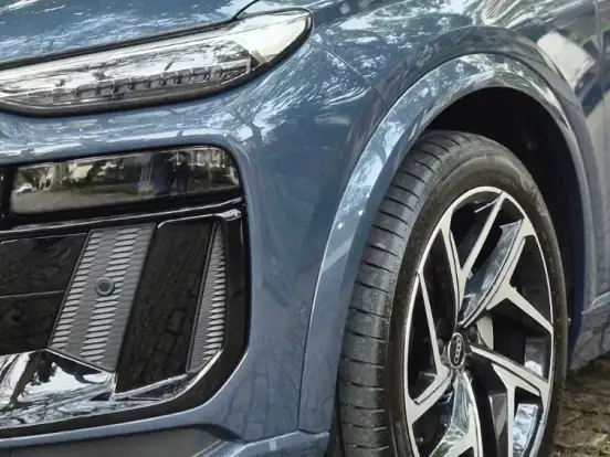 AUDI-Q6 E-TRON-100 KW ELÉTRICO PERFORMANCE BLACK QUATTRO AUDI-Q6 E-TRON-2024