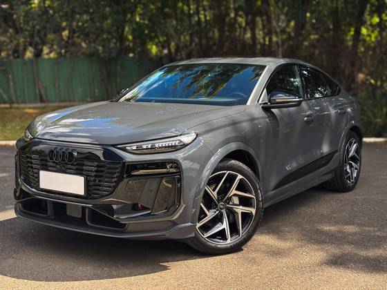 Audi Q6 E-Tron 100 KW Elétrico Sportback Performance Black Quattro