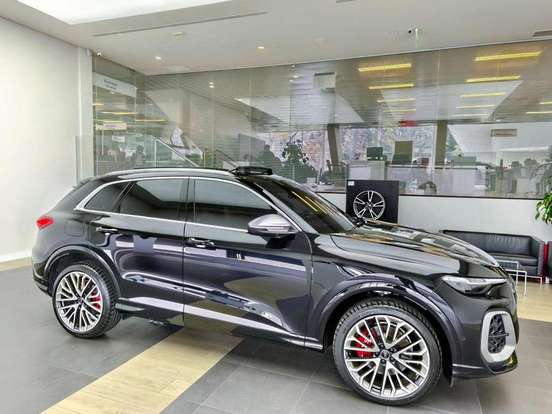 AUDI-SQ5-3.0 V6 TFSI GASOLINA QUATTRO S TRONIC AUDI-SQ5-2025
