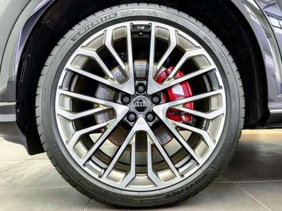 AUDI-SQ5-3.0 V6 TFSI GASOLINA QUATTRO S TRONIC AUDI-SQ5-2025