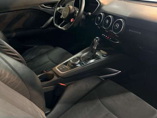 AUDI-TT-2.0 TFSI COUPÉ ATTRACTION 2P GASOLINA S-TRONIC AUDI-TT-2015
