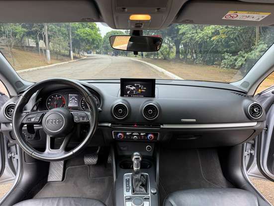 AUDI-A3-2018