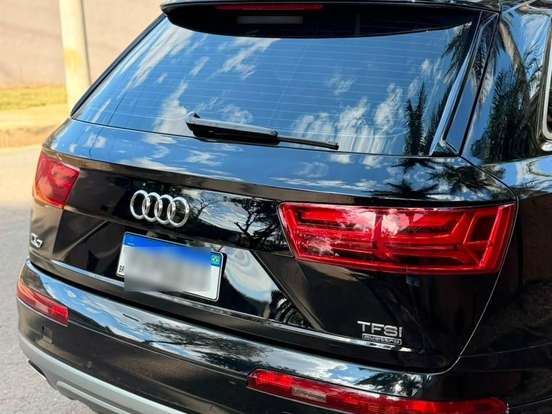 AUDI-Q7-3.0 TFSI AMBIENTE V6 24V GASOLINA 4P TIPTRONIC AUDI-Q7-2015