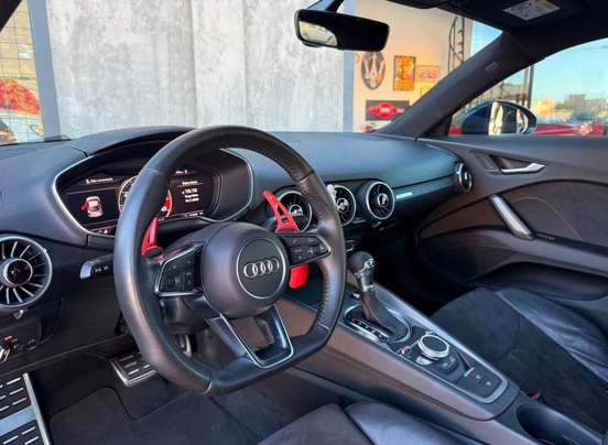 AUDI-TT-2015