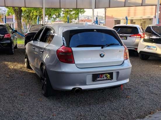 BMW-118i-2.0 TOP HATCH 16V GASOLINA 4P AUTOMÁTICO BMW-118i-2009