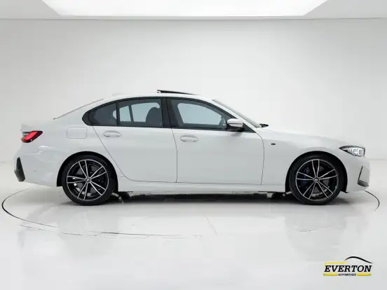 BMW-320i-2024