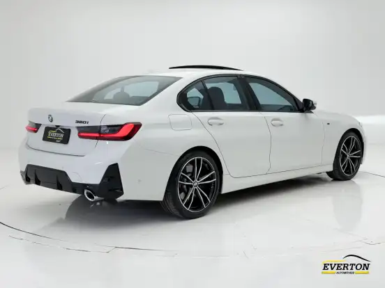 BMW-320i-2024