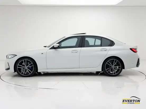 BMW-320i-2024