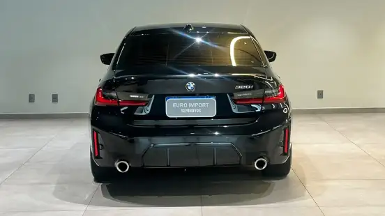 BMW-320i-2024