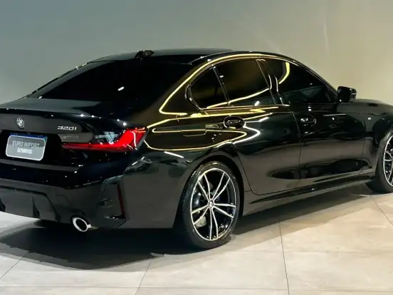 BMW-320i-2.0 16V TURBO FLEX M SPORT AUTOMÁTICO BMW-320i-2024