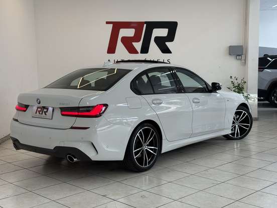 BMW-320i-2.0 16V TURBO FLEX M SPORT AUTOMÁTICO BMW-320i-2022