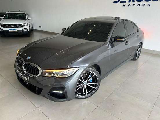 BMW-320i-2021