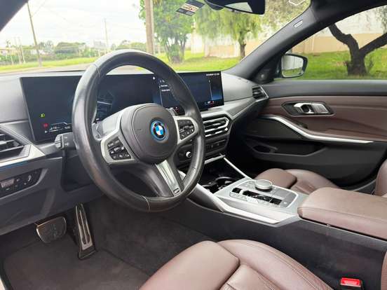 BMW-330e-2.0 16V TURBO HÍBRIDO M SPORT AUTOMÁTICO BMW-330e-2022