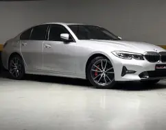 BMW 330i 2.0 16V TURBO GASOLINA SPORT AUTOMÁTICO BMW 330i 2.0 16V TURBO GASOLINA SPORT AUTOMÁTICO