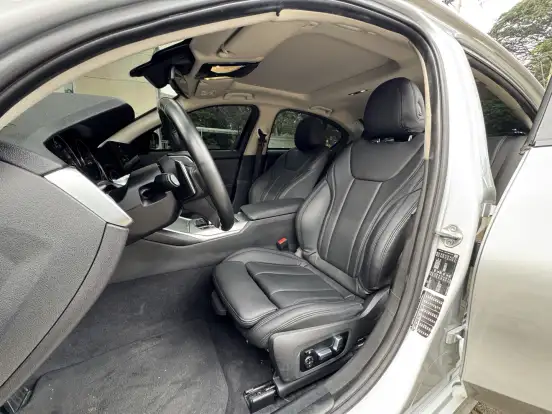 BMW-330i-2.0 16V TURBO GASOLINA SPORT AUTOMÁTICO BMW-330i-2019