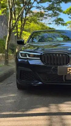 BMW-530e-2022