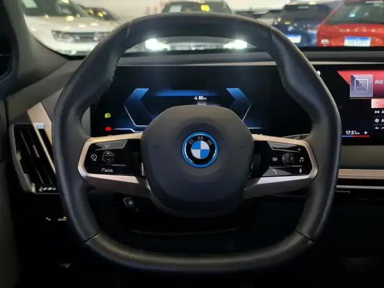 BMW-iX-2022
