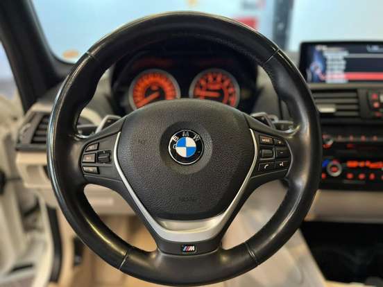 BMW-M 135i-3.0 24V TURBO GASOLINA 4P AUTOMÁTICO BMW-M 135i-2013
