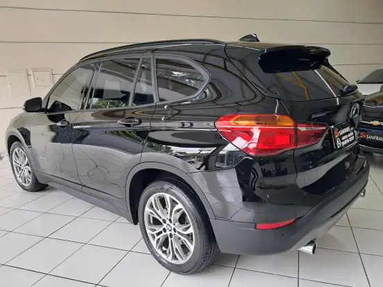 BMW-X1-2018