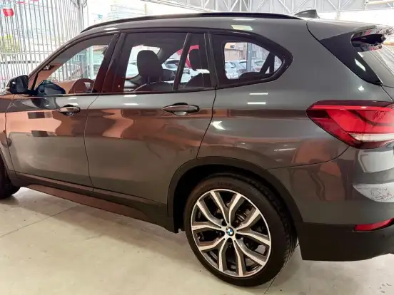 BMW-X1-2.0 16V TURBO ACTIVEFLEX SDRIVE20I GP PLUS 4P AUTOMÁTICO BMW-X1-2022