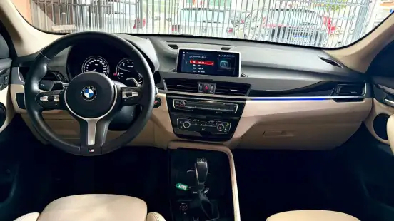 BMW-X1-2022