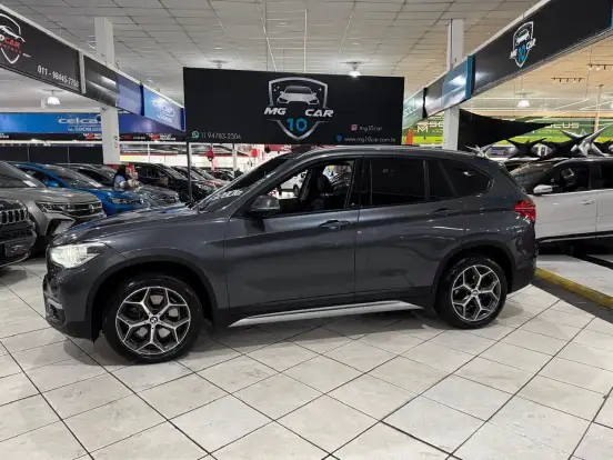 BMW-X1-2.0 16V TURBO ACTIVEFLEX SDRIVE20I X-LINE 4P AUTOMÁTICO BMW-X1-2018