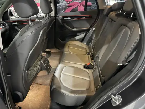 BMW-X1-2.0 16V TURBO ACTIVEFLEX SDRIVE20I X-LINE 4P AUTOMÁTICO BMW-X1-2018