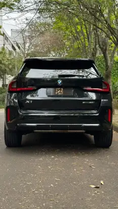 BMW-X1-2025