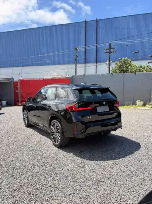 BMW-X1-2024