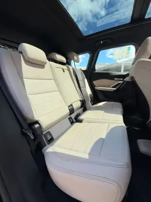 BMW-X1-2024