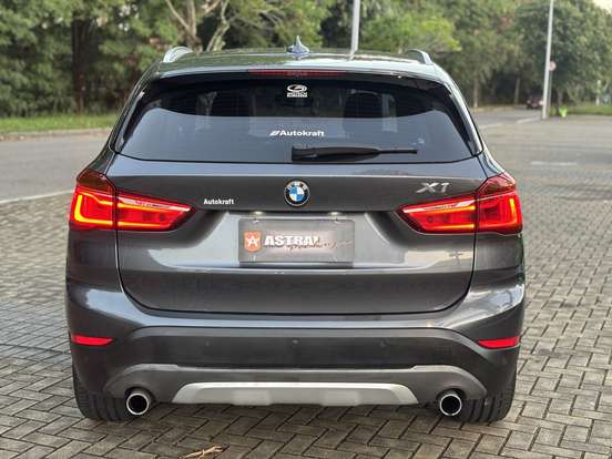 BMW-X1-2.0 16V TURBO ACTIVEFLEX SDRIVE20I 4P AUTOMÁTICO BMW-X1-2016