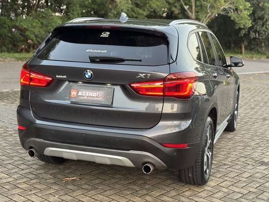 BMW-X1-2016