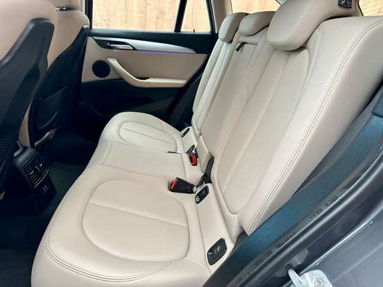 BMW-X1-2020