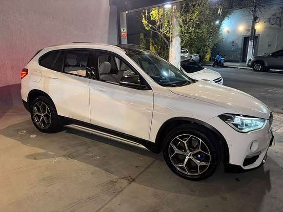 BMW-X1-2.0 16V TURBO ACTIVEFLEX SDRIVE20I 4P AUTOMÁTICO BMW-X1-2019