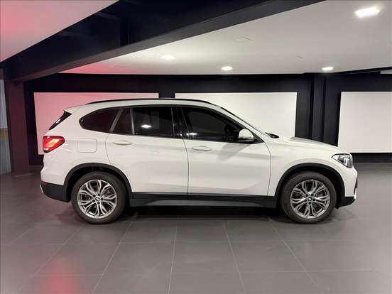 BMW-X1-2.0 16V TURBO ACTIVEFLEX SDRIVE20I GP 4P AUTOMÁTICO BMW-X1-2021