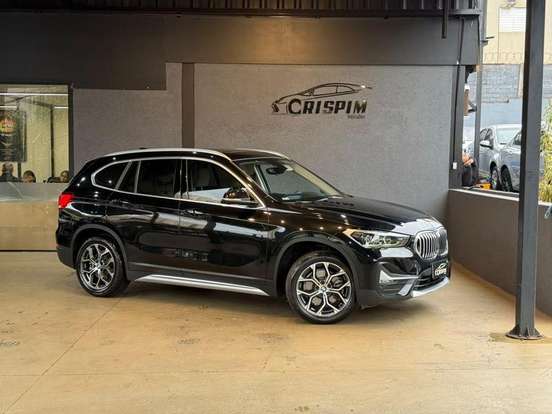 BMW-X1-2.0 16V TURBO ACTIVEFLEX SDRIVE20I X-LINE 4P AUTOMÁTICO BMW-X1-2021