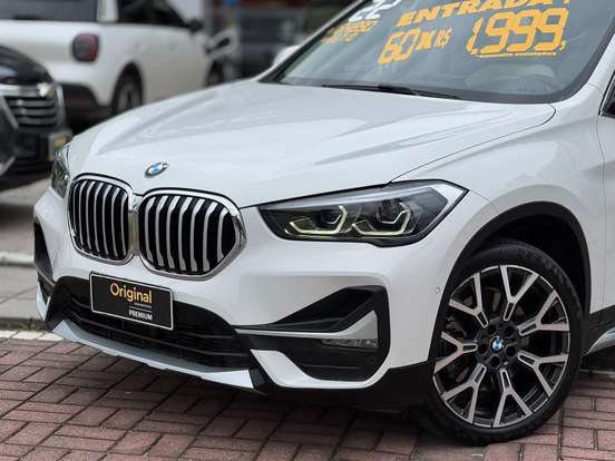 BMW-X1-2.0 16V TURBO ACTIVEFLEX SDRIVE20I X-LINE 4P AUTOMÁTICO BMW-X1-2022