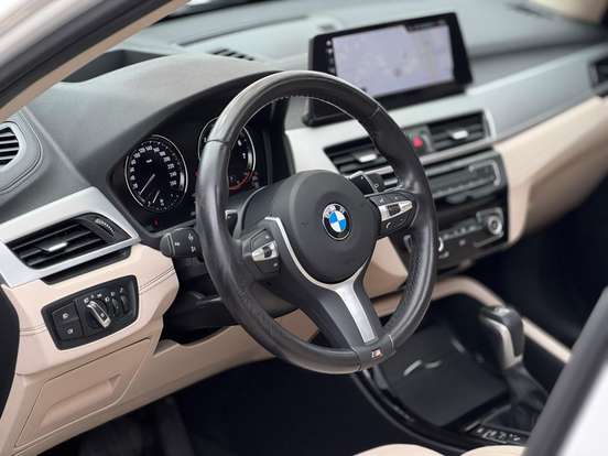 BMW-X1-2.0 16V TURBO ACTIVEFLEX SDRIVE20I X-LINE 4P AUTOMÁTICO BMW-X1-2022