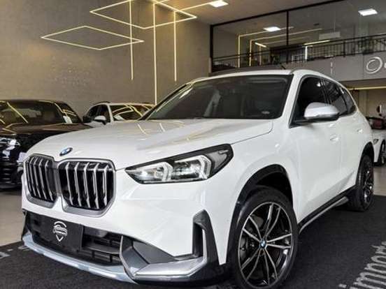 BMW-X1-2.0 16V TURBO GASOLINA SDRIVE20I X-LINE STEPTRONIC BMW-X1-2023